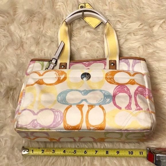 Coach Hampton Multi Color Scribble Logo Bag - Picture 8 of 8